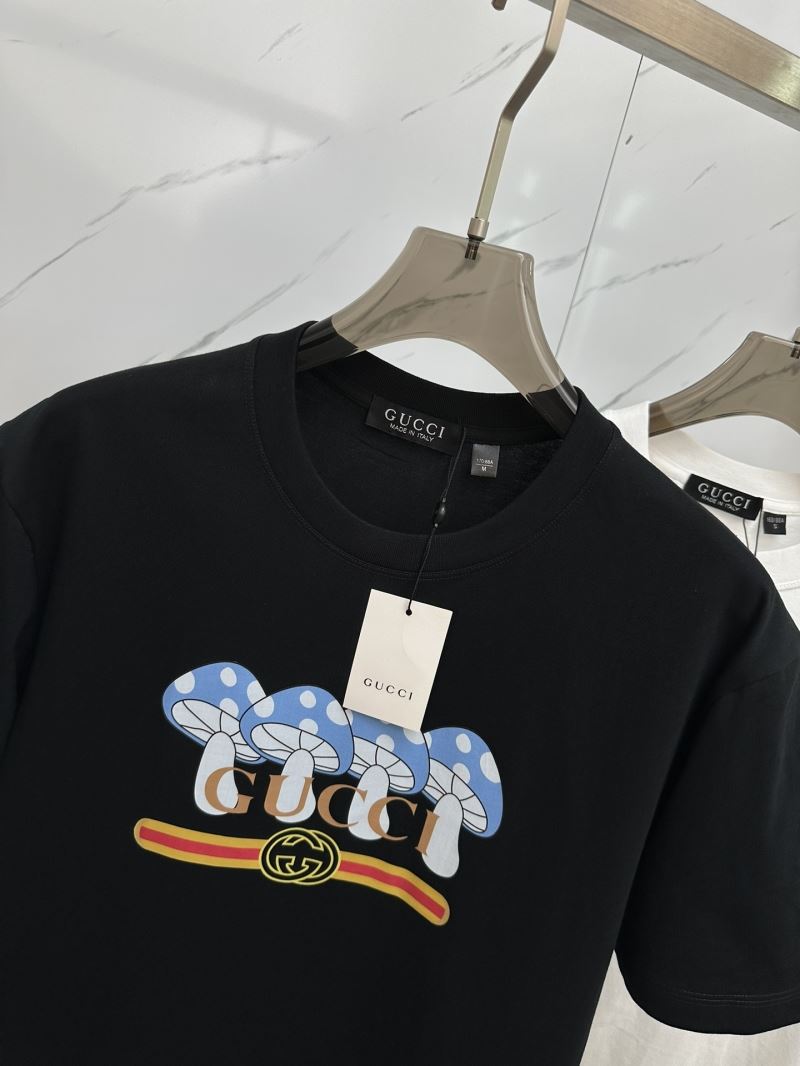 Gucci T-Shirts